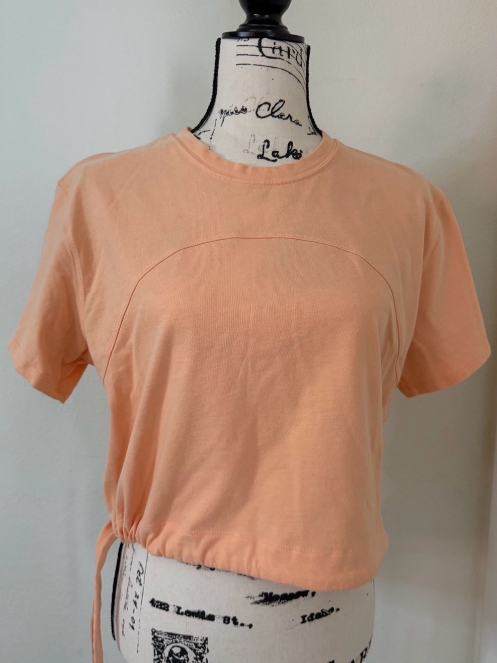 lululemon athletica Peach Short-Sleeve Drawstring Crop Top